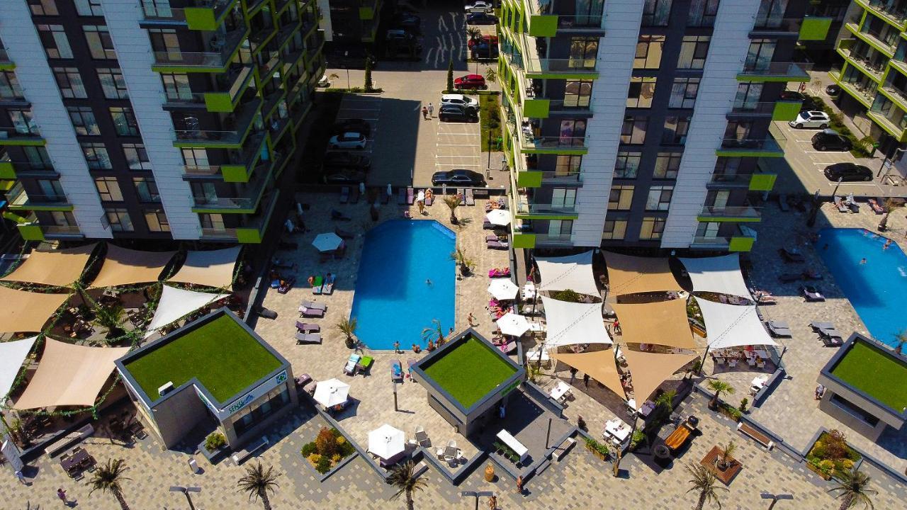 Rebeq Aparthotel Alezzi Beach Năvodari Buitenkant foto