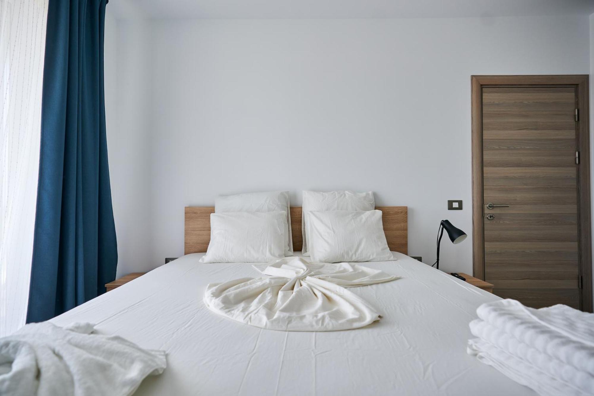 Rebeq Aparthotel Alezzi Beach Năvodari Kamer foto